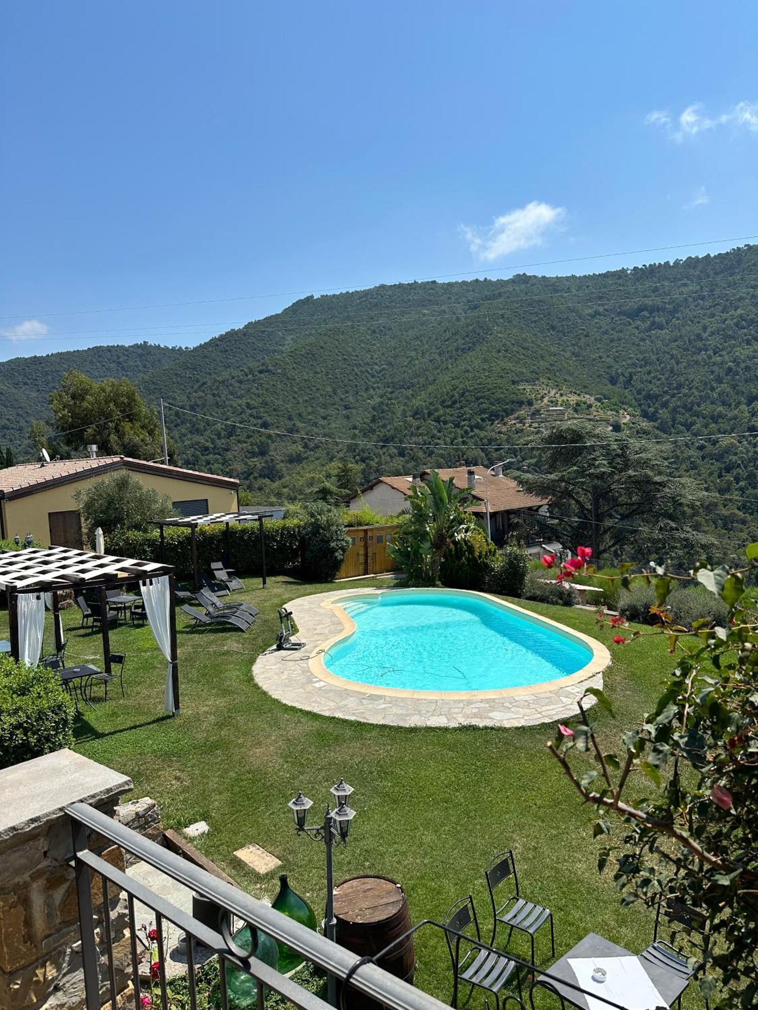 Agriturismo Ca Due Nonu Vallebona Eksteriør billede